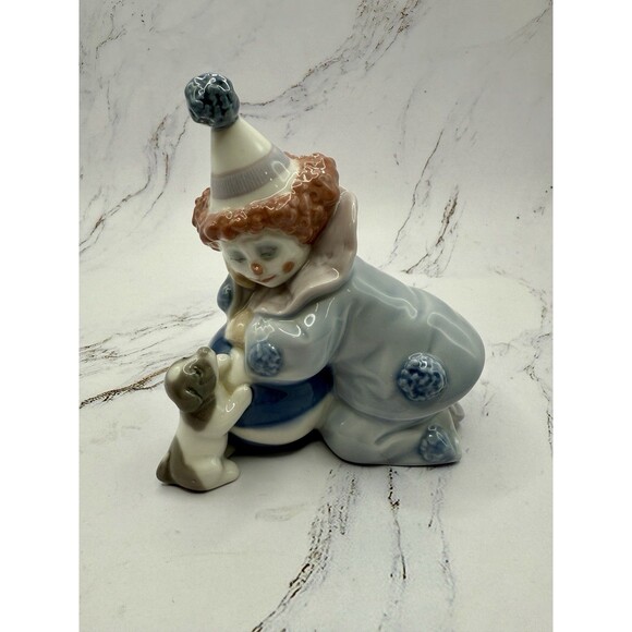 Lladro Other - Lladro Clown Pierrot with Puppy and Ball #5278 Spain figurine 1985 RETIRED